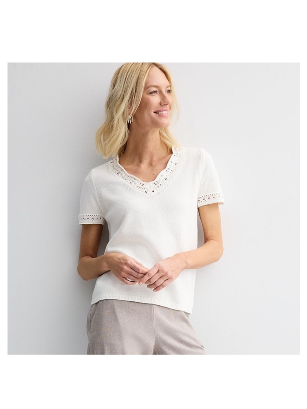 croft & barrow Ivory V-Neck Knit Sweater with Lace Trim